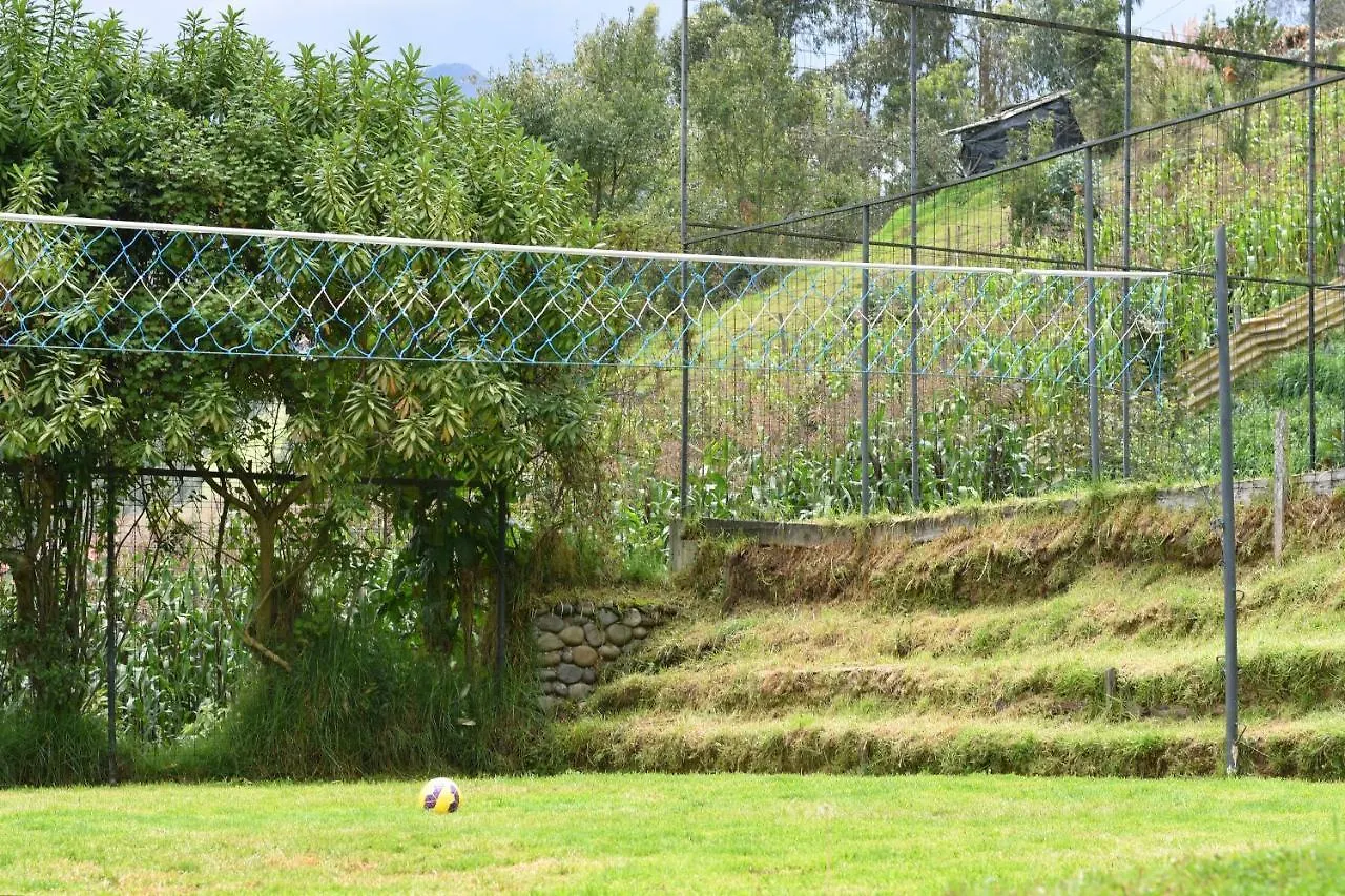 Picota Cucho: Enchanting VIP Quinta with Jacuzzi near Cuenca