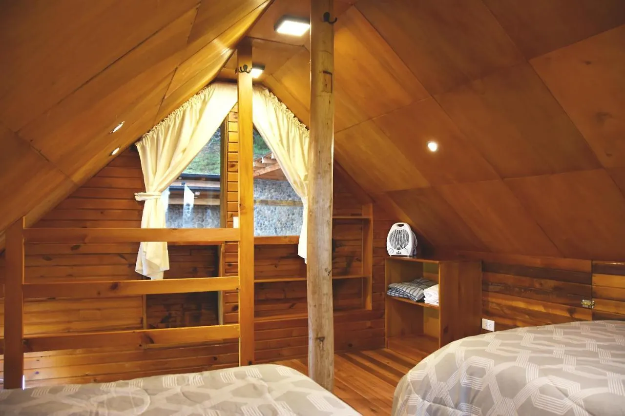 Villa Picota Cucho: Enchanting VIP Quinta with Jacuzzi near Cuenca Ecuador